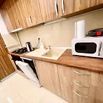 Address 16 Apartman Bukarest